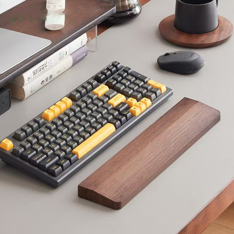 للوحة المفاتيح الميكانيكية الخ - مراجعة Wrist Rest Wood وسعره