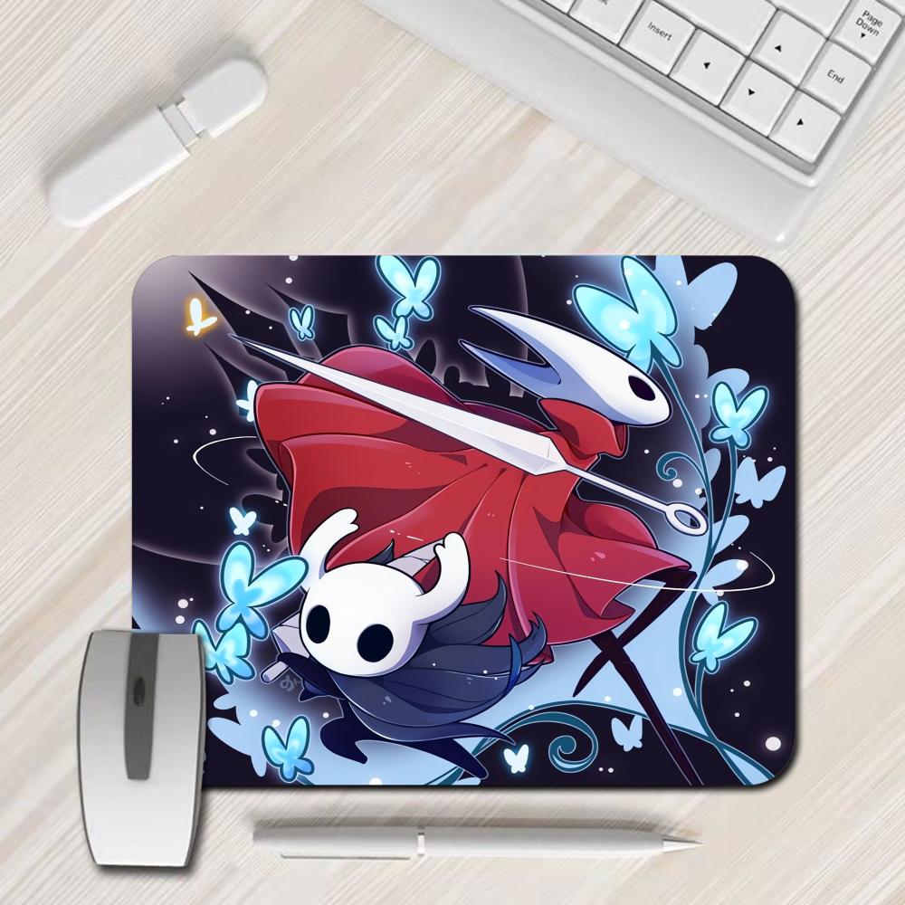 لوحة ماوس Game Hollow Knight S - مراجعة Gaming Keyboard Typewriter وسعره