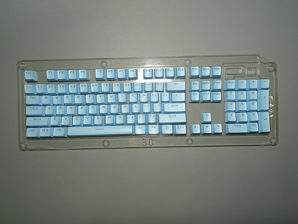 كورسير PBT غطاء مفاتيح شفاف لـ - مراجعة Gaming Keyboard Corsair وسعره
